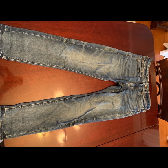 Medium wash American eagle skinny jeans - Picture 1 of 3